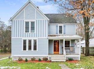 215 Grand Rapids St, Middleville, MI 49333