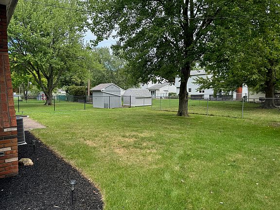 3rd image of 5321 Gargasz Dr