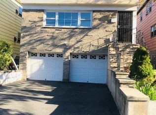 32 Argyle Ter #1, Irvington, NJ 07111