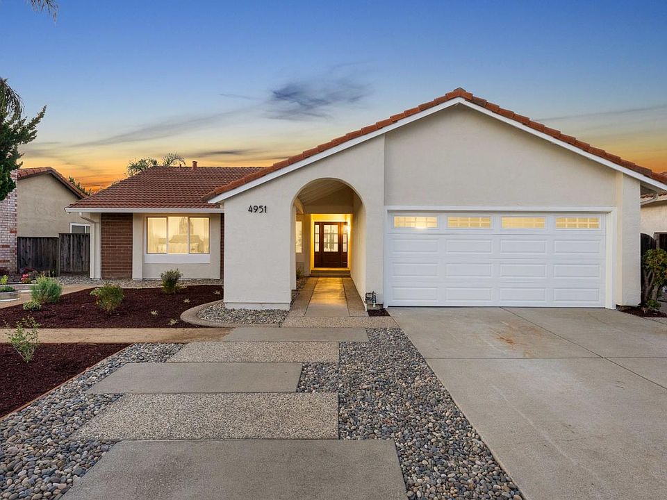 1st image of 4951 Gentian Ct