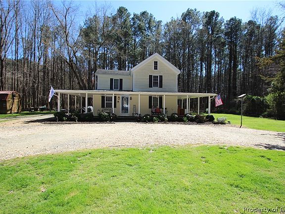 3rd image of 166 Brittany Ln