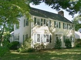 304 N Main St, West Hartford, CT 06117