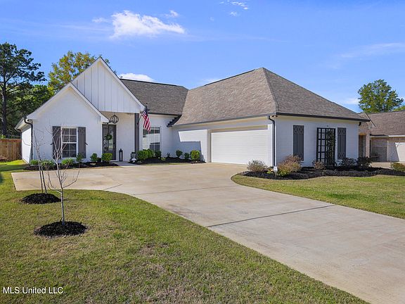5th image of 175 Shore View Dr