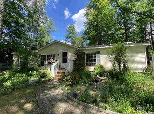 200 Great Oak Dr, Roscommon, MI 48653