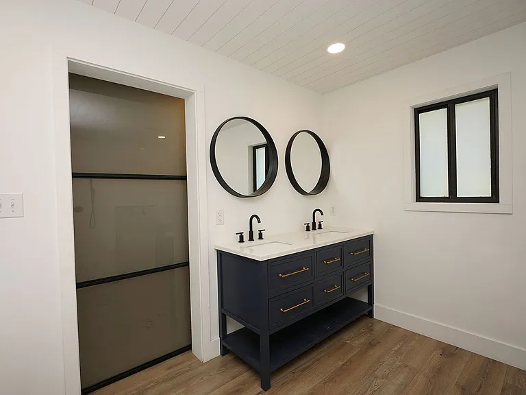 2419 Rocky Shores Dr — Photo 33