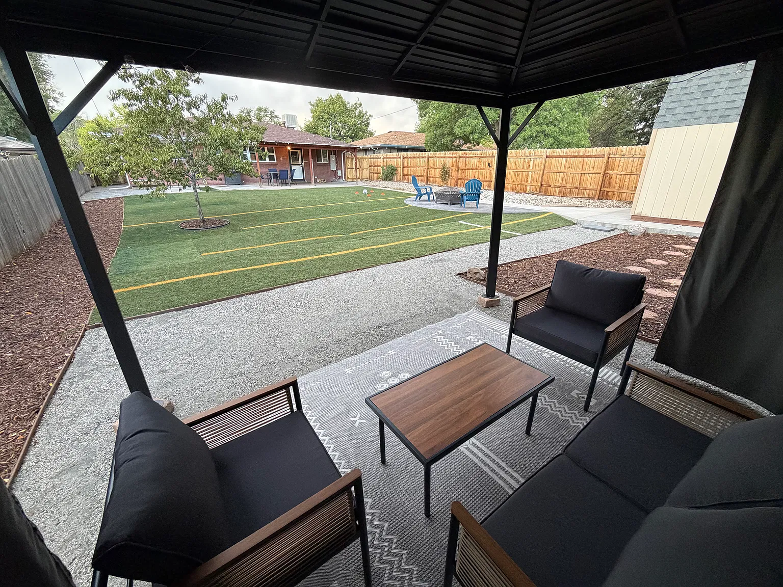 2 bed, 949 sqft, $2,900 — Photo 2