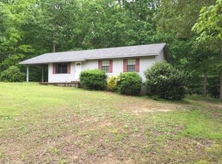 42 Travis Ln, Parsons, TN 38363