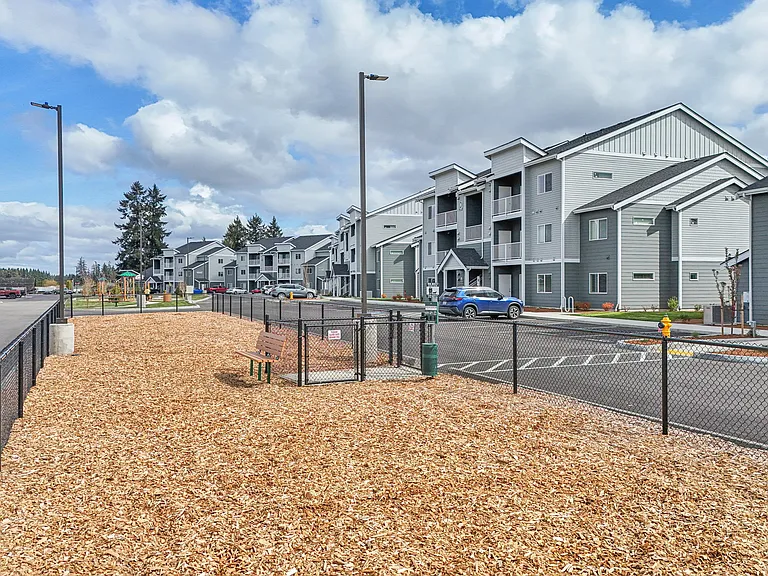 Tahoma Terrace Apartments — Photo 25