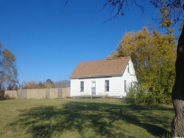 714 E 2200th St, Liberty, IL 62347