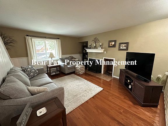 4th image of 30203 Aspen Ln
