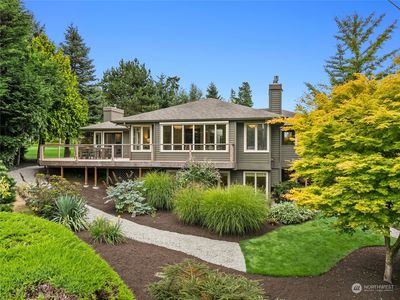 11260 NE Wing Point, Bainbridge Island, WA, 98110