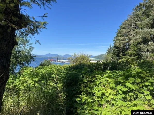 800 Water St, Craig, AK 99921