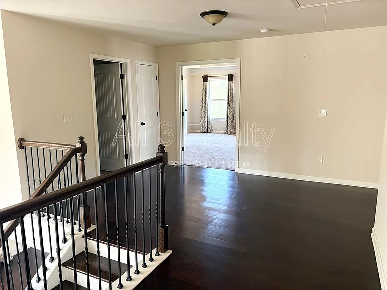 3738 Valley Spring Dr — Photo 15