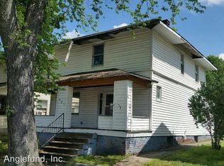 420 S 4th St, Vincennes, IN 47591
