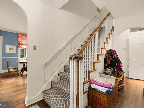 5th image of 5310 27th St NW