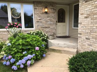 332 Monica Ave, Burlington, WI 53105