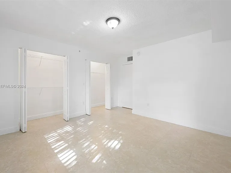 2173 Renaissance Blvd — Photo 10