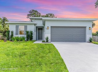 1370 Seabreeze St SW, Palm Bay, FL 32908