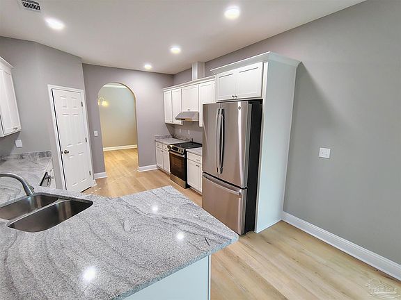 4th image of 2247 Boxford Ct