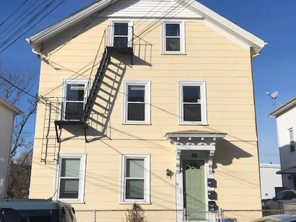 3-16 Middle St #3, Pawtucket, RI 02860