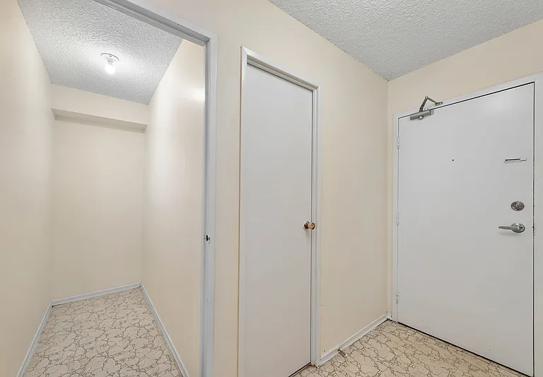 10 Macey Ave — Photo 14