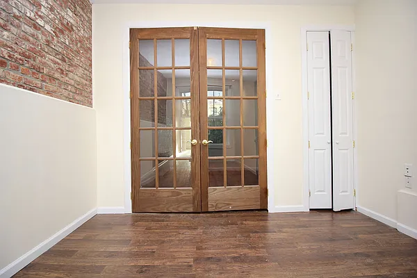 Rented by Nooklyn NYC LLC | media 20