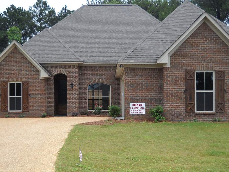 1st image of 117 Meadow Creek Dr