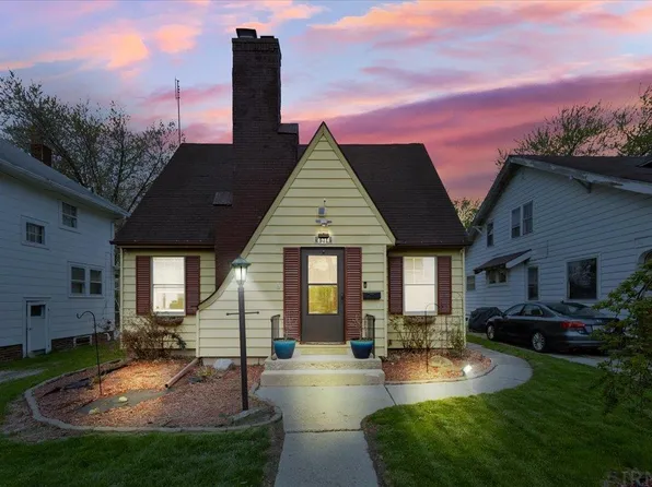 4214 Hoagland Ave, Fort Wayne, IN 46807