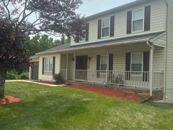5474 Woodland Blvd, Oxon Hill, MD 20745