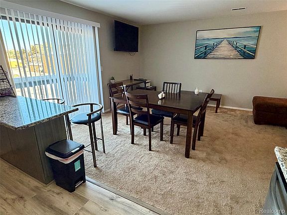 4th image of 286 E Thirteen Mile Rd APT 203