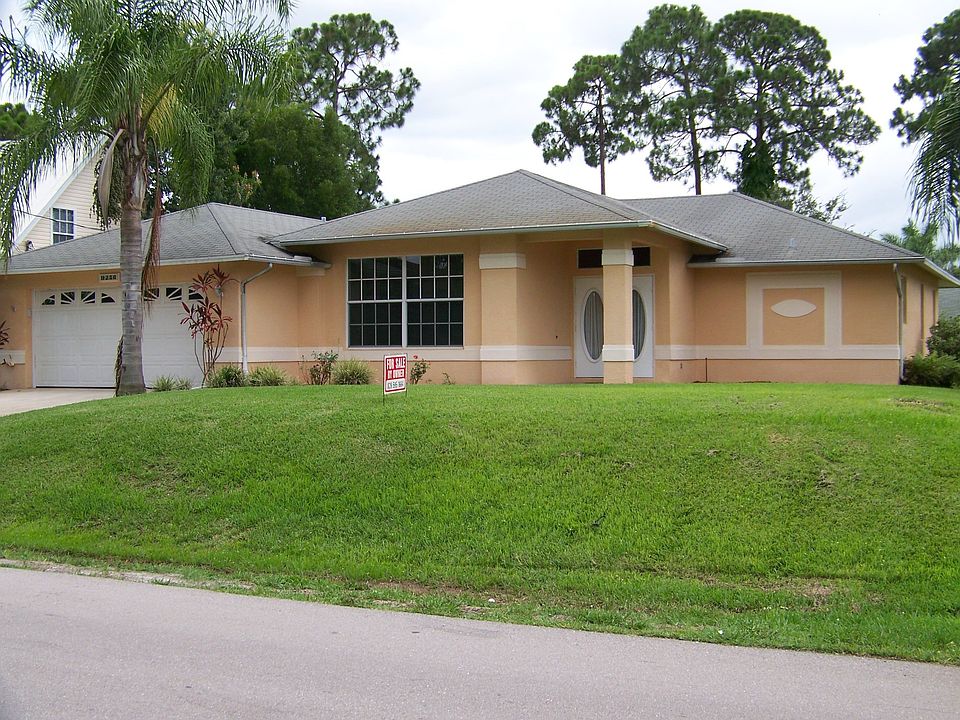 1st image of 9256 Cypress Dr N