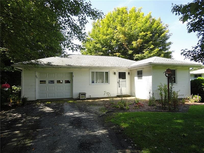 2nd image of 179 Cranberry Rd