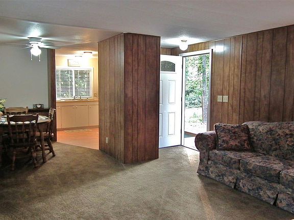 5th image of 20 Canyon Estates Dr