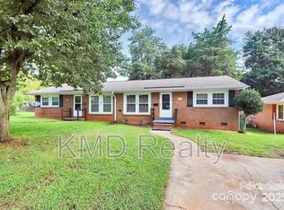 4709 Americana Ave, Charlotte, NC 28215