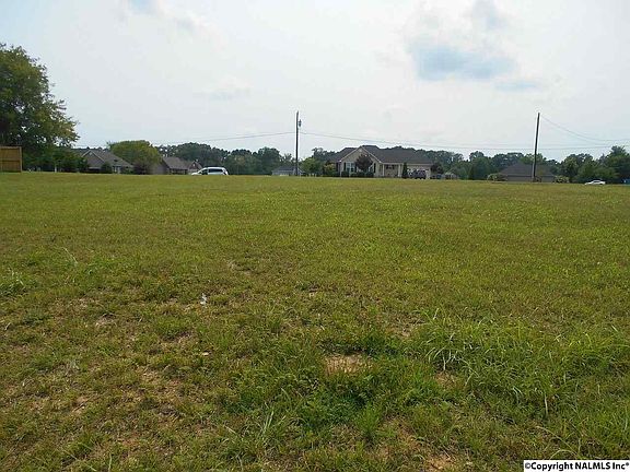 4th image of 80 Willow Lake Cir