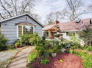 4081 Cedar Hill Rd, Saanich, BC V8N 3C2
