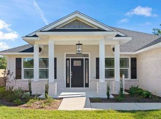 9258 Ridge Dr, Navarre, FL 32566