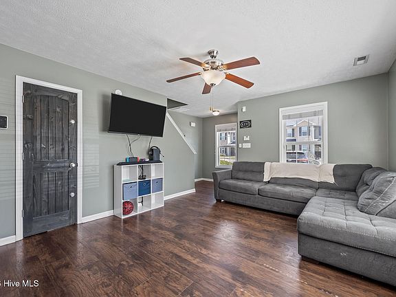 5th image of 310 Glen Cannon Drive Drive