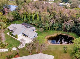 9021 Winding Woods Dr, Lake Worth, FL 33467