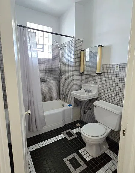 4107 N Bernard St #3R — Photo 5