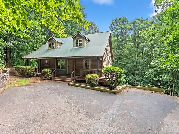 3rd image of 457 Old Cherokee Rd