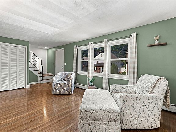 4th image of 111 Mitchell Ave