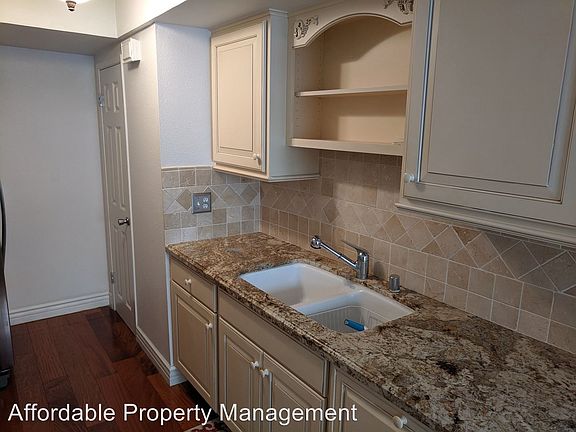 4th image of 980 W Calle De Cielo APT 3