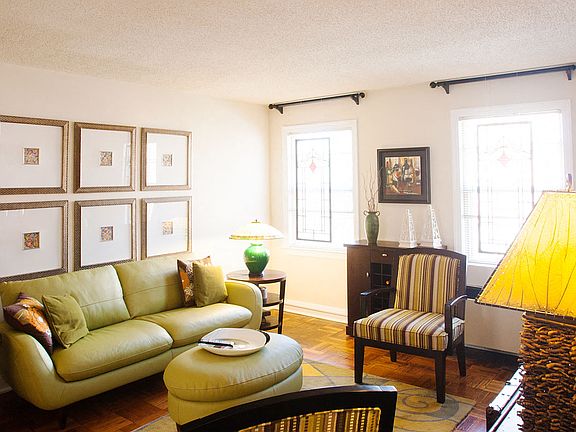 Rock Creek Spring Apartments Living Area