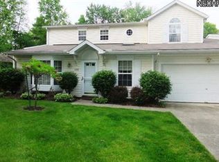 695 S Point Trl #I36, Berea, OH 44017
