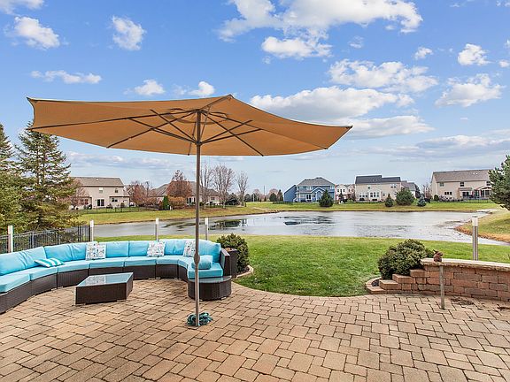 3rd image of 24917 Chalk Hill Ct