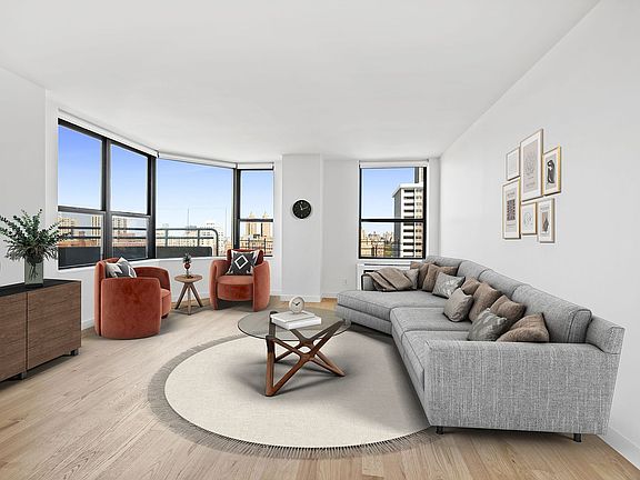 3rd image of 247 W 87th St #A