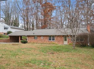 4009 Alonzo Dr, Winston Salem, NC 27104