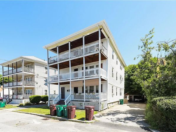 219 Avenue C FLOOR 3