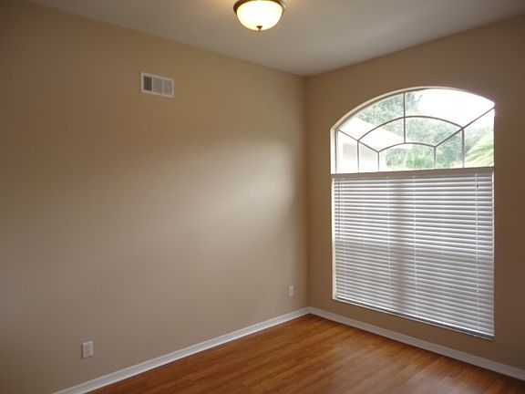 5th image of 5811 Erhardt Dr